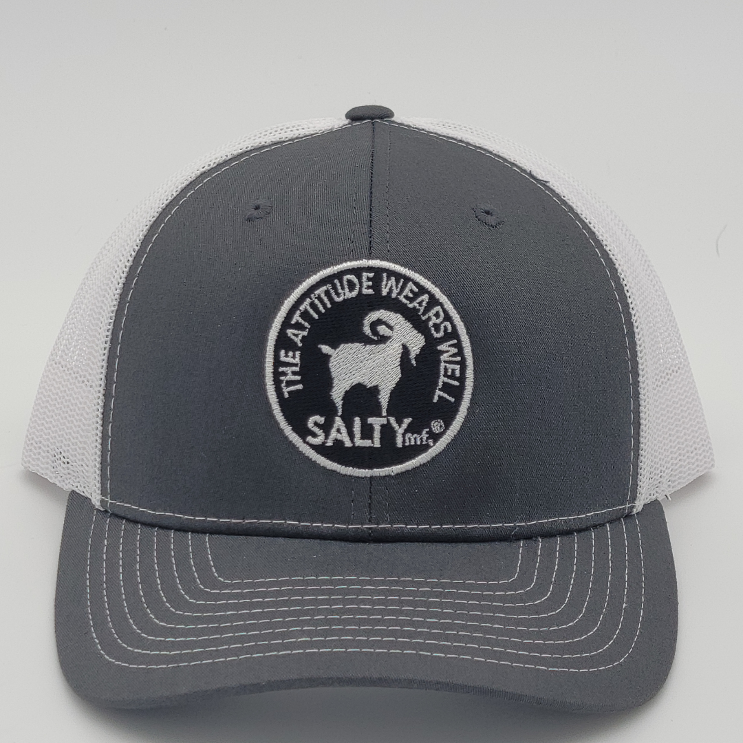 SaltyMF Charcoal White -Attitude Trucker
